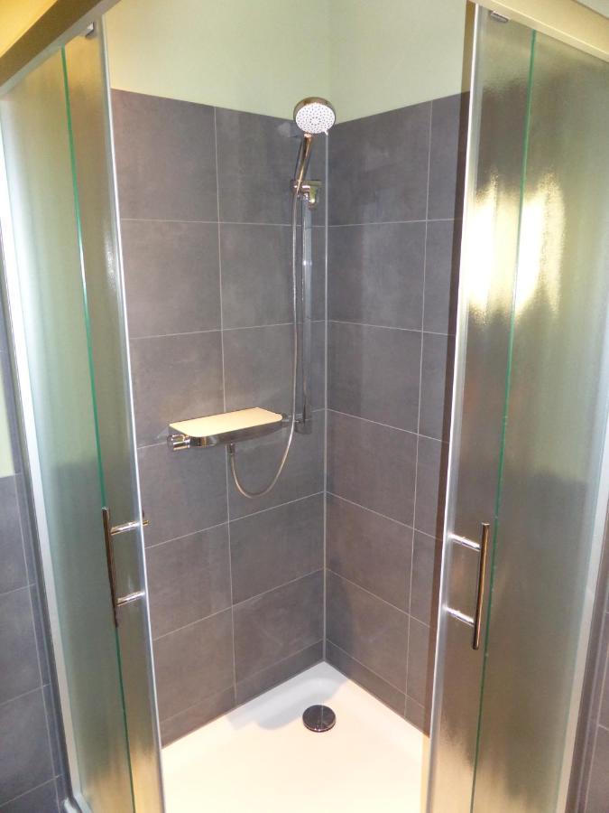 Gaestezimmer In Einer Ferienwohnung Thiele In Rosswein ภายนอก รูปภาพ